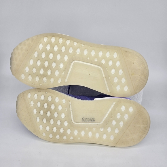 adidas NMD R1 Light Purple Women's Running Shoes Size 6 - Picture 7 of 8